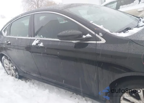 2016 Chrysler 200 Limited из США, поврежденный, VIN 1C3CCCAB5GN152668